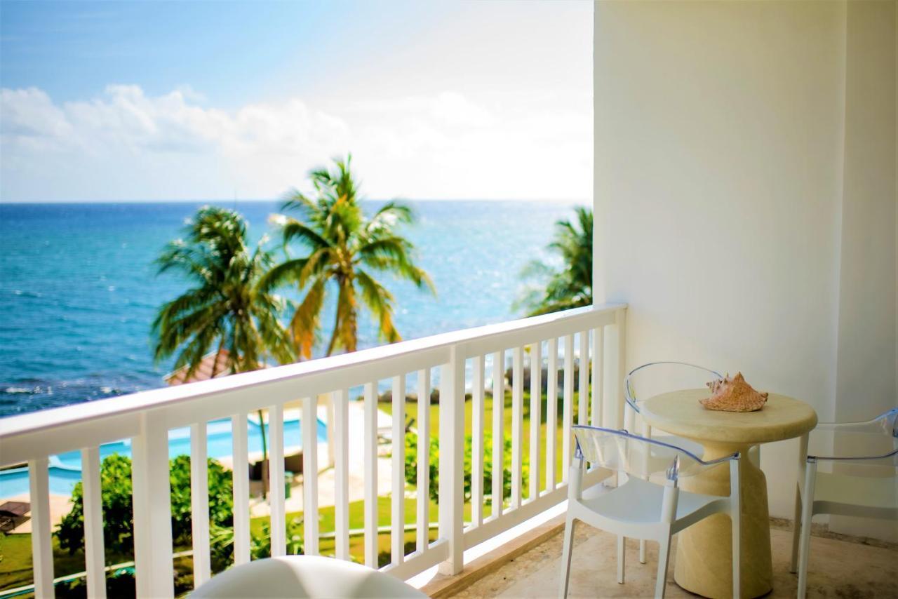 Whispering Seas Oceanfront Suite Ocho Ríos Extérieur photo